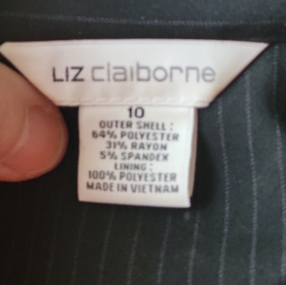 Business jacket with nice skirt with double split in the back